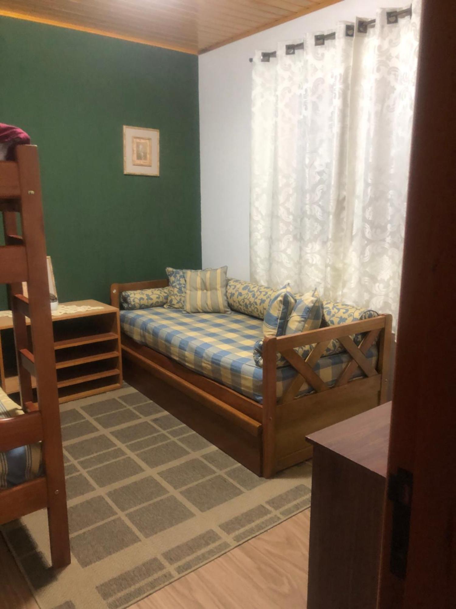 Casa Aconchegante Na Montanha Appartement Campos do Jordão Buitenkant foto