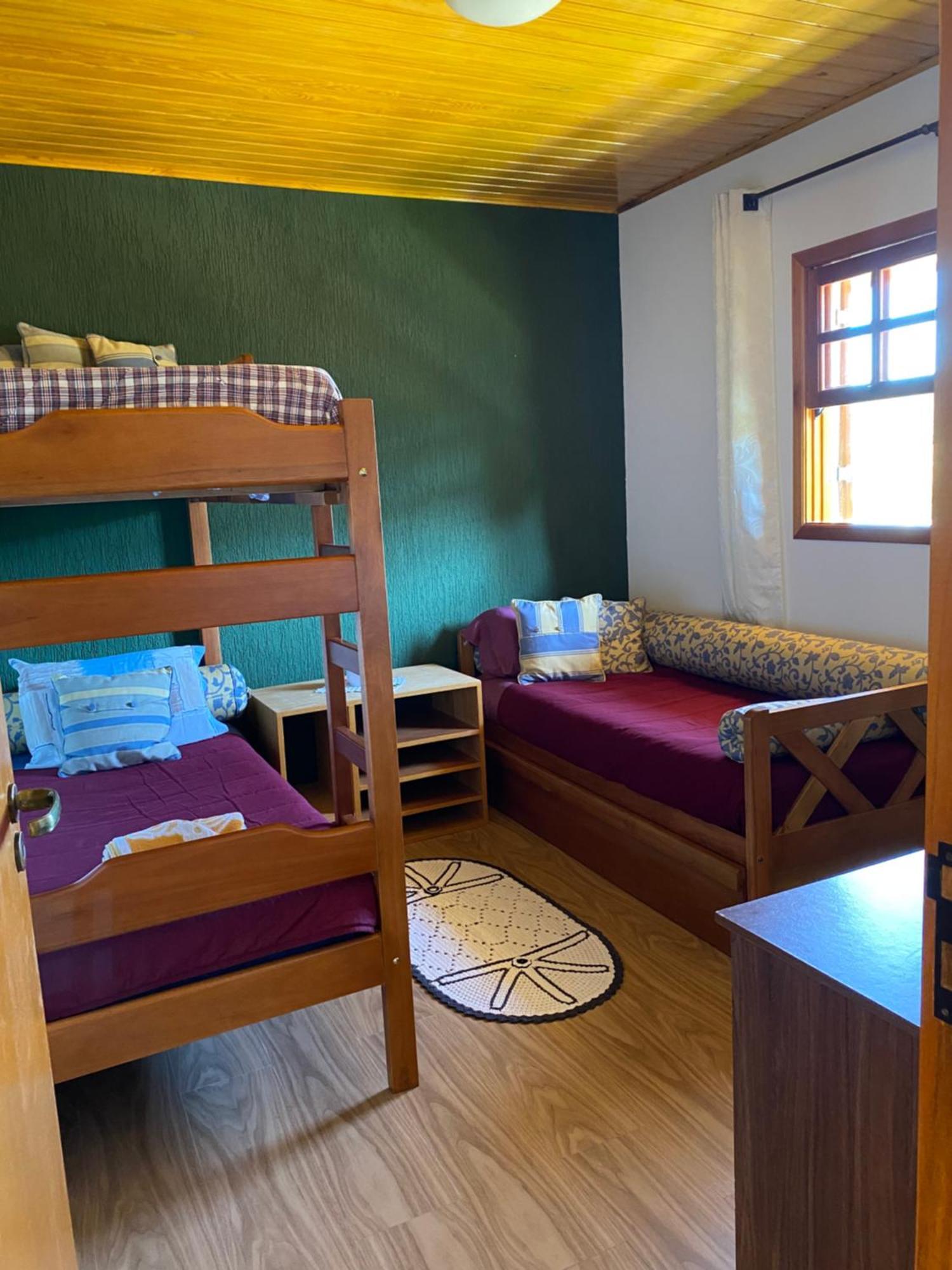 Casa Aconchegante Na Montanha Appartement Campos do Jordão Buitenkant foto
